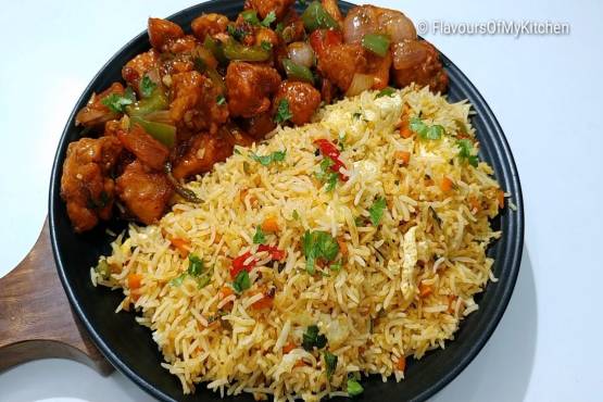 Fried rice + Chilli chicken (boneless) 